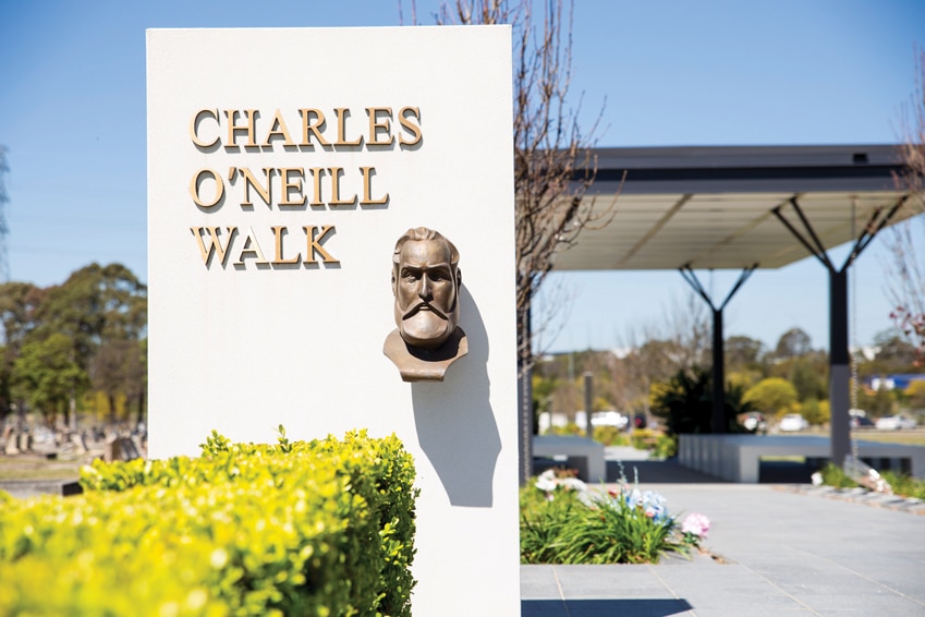Charles O’Neill Walkway, Rookwood Catholic Cemetery
